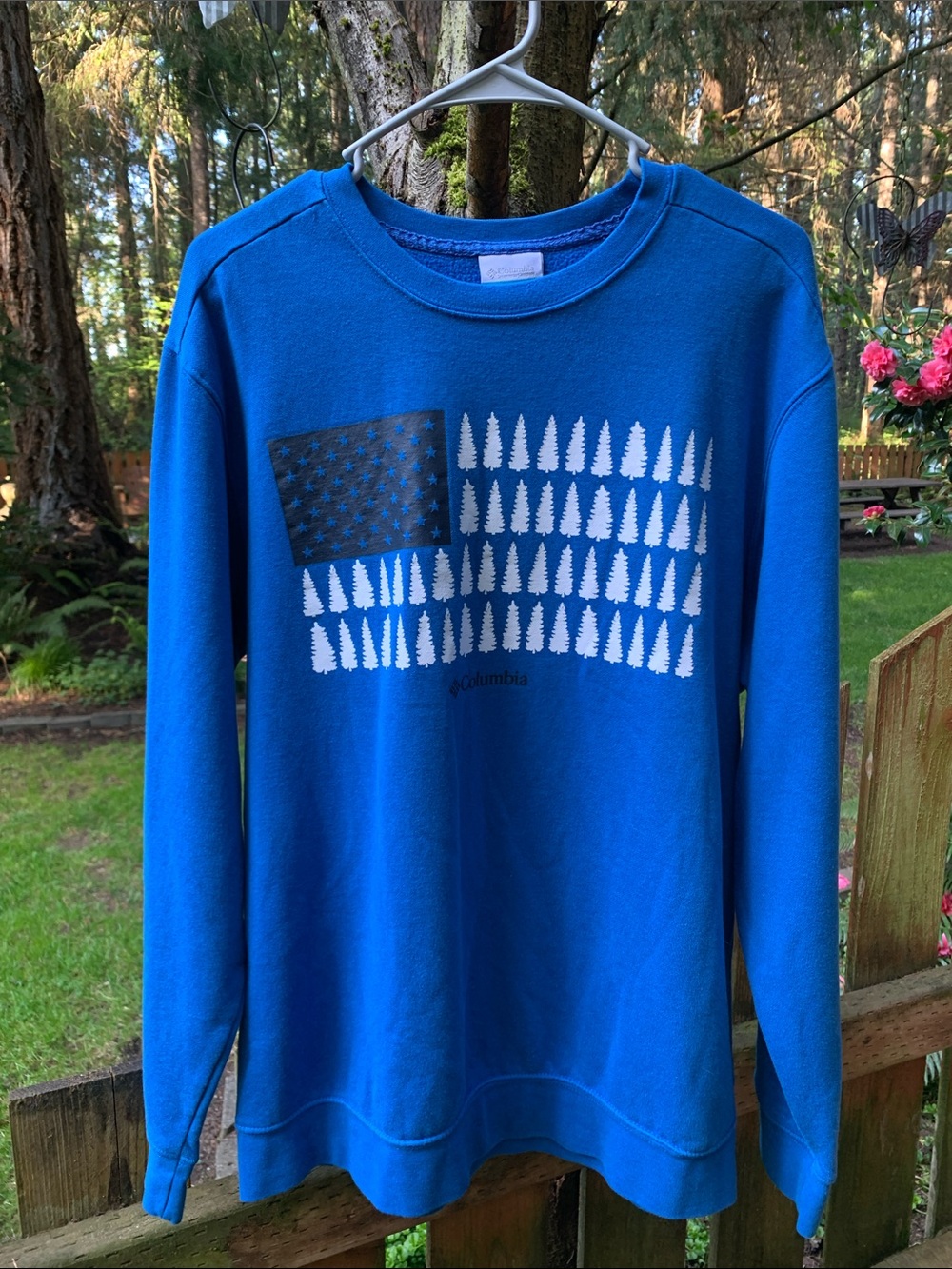 Columbia Men's Royal Blue Crewneck with Forest Flag Graphic